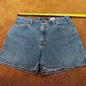 Eddie Bauer womens size denim medium wash 14 jorts